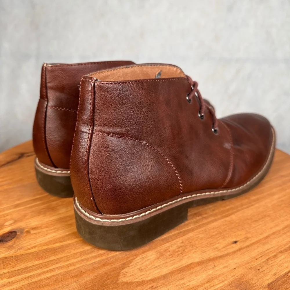 Guess Joey Chukka Boots Mens 9 Brown Good Faux Leather Lace Up Ankle GMJOEYS-R